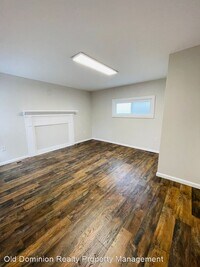 445 S Main St photo'