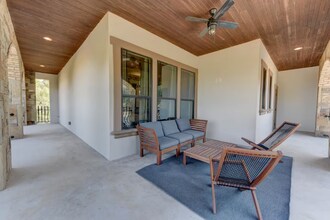 143 Skyforest Dr in New Braunfels, TX - Building Photo - Building Photo