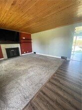1311 High St in Louisville, OH - Building Photo - Building Photo