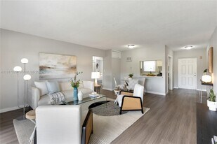 550 NE 20th St in Wilton Manors, FL - Building Photo