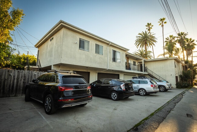 1322 Electric Ave, Unit 3 in Venice, CA - Building Photo - Building Photo