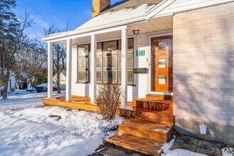 32 Deland Park B in Fairport, NY - Building Photo - Building Photo