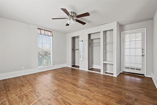 property at 909 W Chestnut St