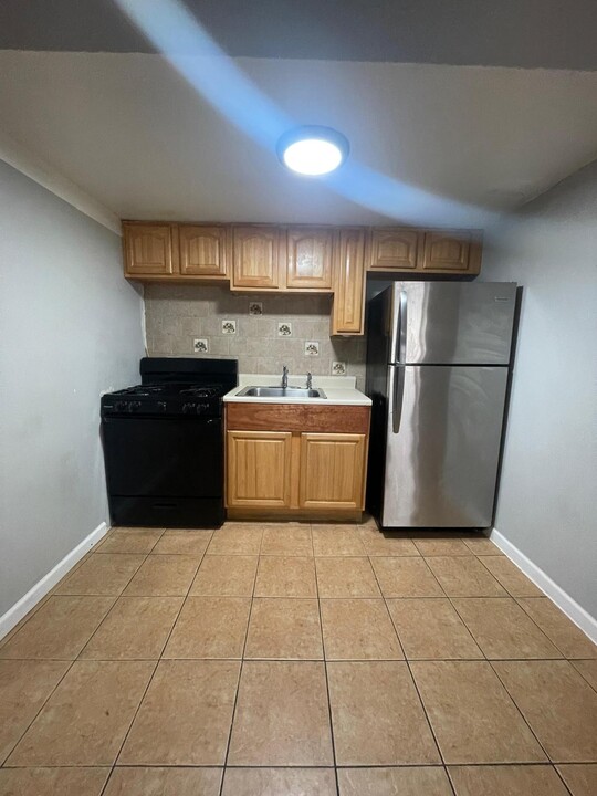 228 Linden Ave, Unit 1 Photo