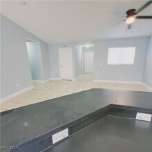 779 Bedford Dr in Lehigh Acres, FL - Building Photo - Building Photo