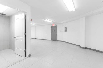 Edgecombe parc in New York, NY - Building Photo - Interior Photo