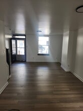 2048 S Alden St in Philadelphia, PA - Foto de edificio - Building Photo