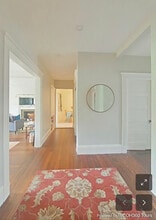 1855 Beacon St, Unit 2 in Brookline, MA - Foto de edificio - Building Photo