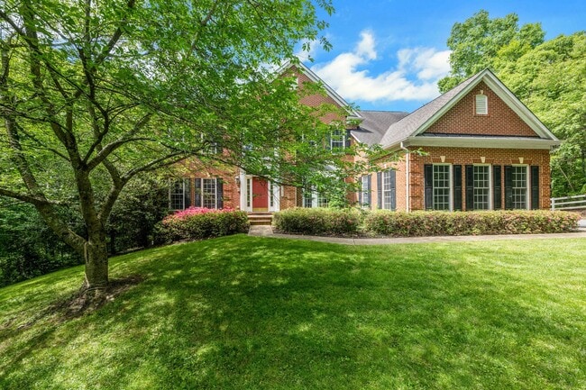 property at 14263 Howard Rd