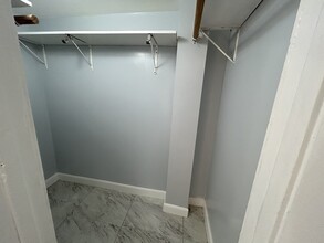 291 Lexington St, Unit 01 in Boston, MA - Building Photo - Building Photo