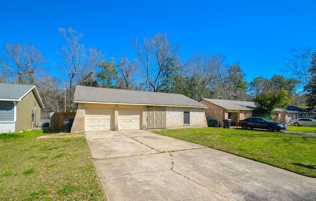 8914 Valley Side Dr in Houston, TX - Building Photo - Building Photo