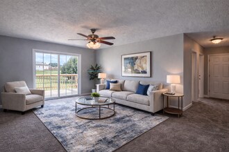 207 Jenna Ave in Oak Grove, KY - Building Photo - Building Photo