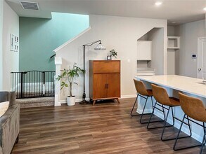 897 Lone Peak Wy in Dripping Springs, TX - Building Photo - Building Photo