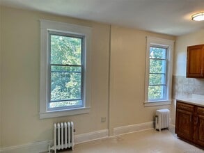 497 Warburton Ave in Hastings On Hudson, NY - Building Photo - Building Photo