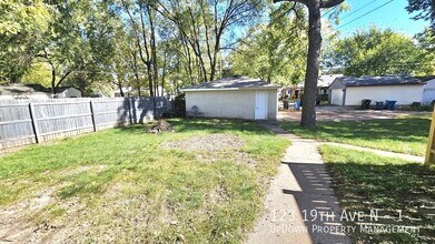 123 19th Ave N in Hopkins, MN - Building Photo - Building Photo