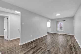 270 Elizabeth St in Guelph, ON - Building Photo - Building Photo