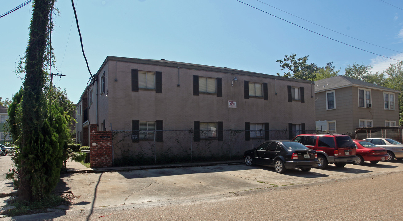 955 Violet St in Baton Rouge, LA - Building Photo