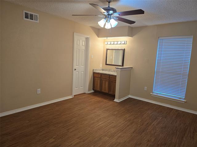 1118 Brady Dr in Irving, TX - Building Photo - Building Photo