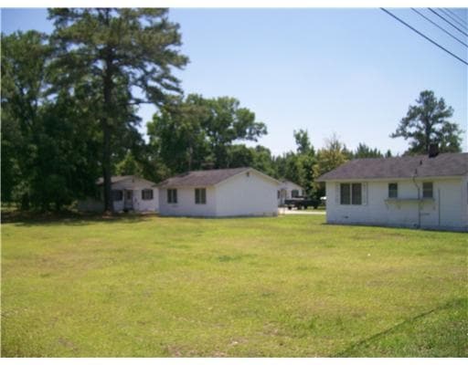 1200 Old Sunbury Rd