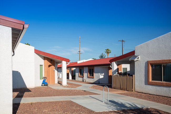 3102-3110 E Fairmount St in Tucson, AZ - Building Photo - Building Photo