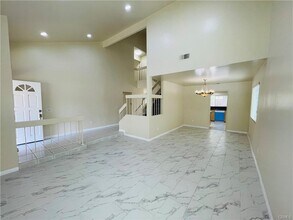 20640 Mayall St in Los Angeles, CA - Building Photo - Building Photo