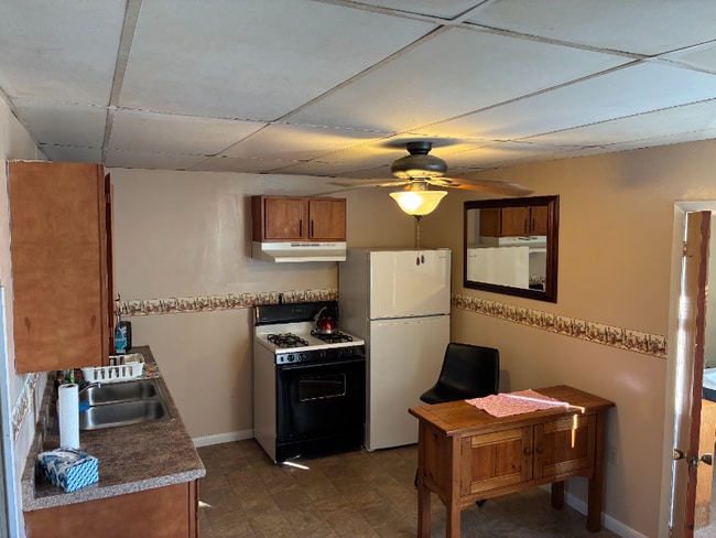 621 Albany St in Little Falls, NY - Building Photo - Building Photo