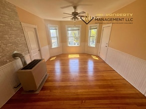 121 Irving St in Fall River, MA - Building Photo - Building Photo
