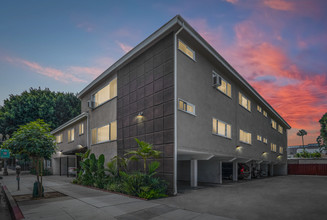 The 24th Street Manor in Santa Monica, CA - Building Photo - Primary Photo