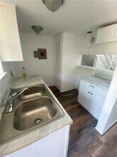 912 W 22 1/2 St in Austin, TX - Building Photo - Building Photo