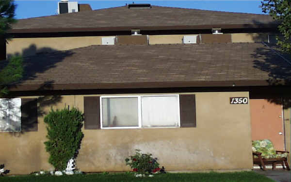 1350 Deseret Ave in Barstow, CA - Foto de edificio - Building Photo