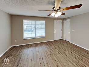 2716 Pinewood Blvd N in Middleburg, FL - Building Photo - Building Photo
