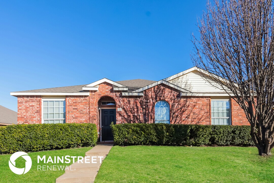 733 Courson Dr in Desoto, TX - Building Photo