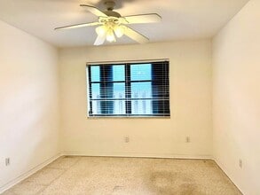 1121 NE 16th Terrace in Fort Lauderdale, FL - Foto de edificio - Building Photo