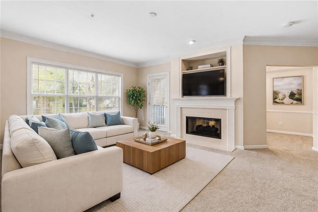 3275 Lenox Rd NE in Atlanta, GA - Building Photo