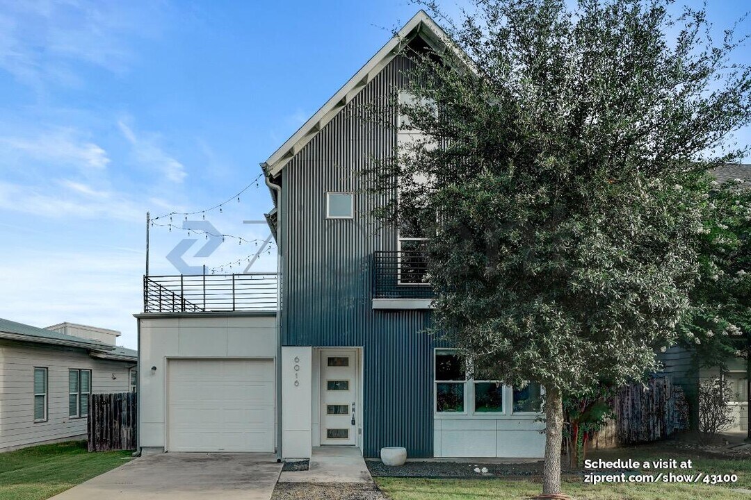 6016 Seville Dr in Austin, TX - Building Photo