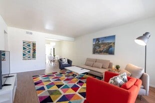 1403 Norwalk Ln in Austin, TX - Building Photo