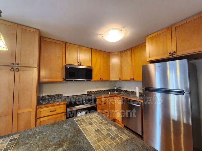 140 Eagle St in Anchorage, AK - Building Photo - Building Photo