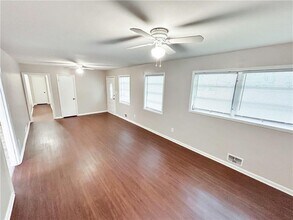 4239 Pinetree Dr in Powder Springs, GA - Building Photo - Building Photo