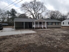 201 Park Pl in Enfield, NC - Foto de edificio - Building Photo