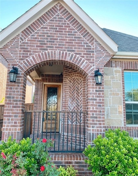 property at 8633 Ludlow Dr