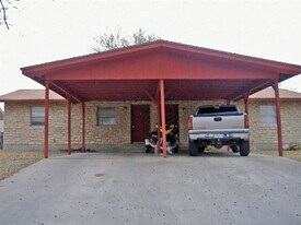 119 Catherine St in Del Rio, TX - Building Photo