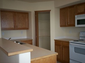 6405 Chapel Hill Blvd in Pasco, WA - Building Photo - Building Photo