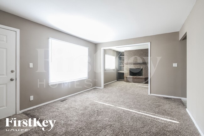 6720 42nd St, Unit 3-317 in Indianapolis, IN - Building Photo - Building Photo