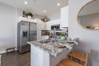 Hillstone Residences at Canyon Trails in Goodyear, AZ - Building Photo - Building Photo