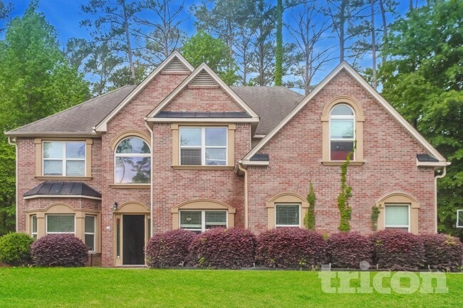 property at 1571 English Manor Cir