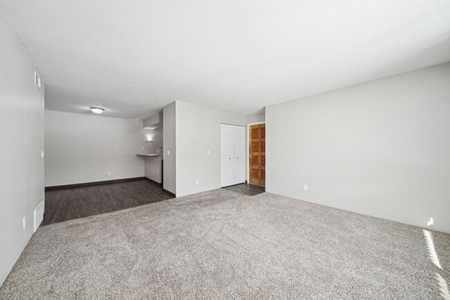 Fox Grove Apartments in Battle Creek, MI - Foto de edificio - Building Photo