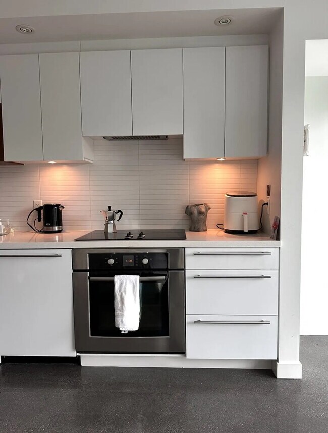 256 E 2nd Ave in Vancouver, BC - Building Photo - Building Photo