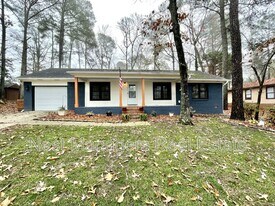 1603 Hickoryridge Ct in Fayetteville, NC - Building Photo