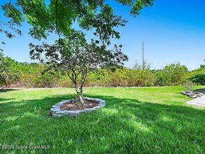 2240 Spring Creek Cir in Palm Bay, FL - Building Photo - Building Photo