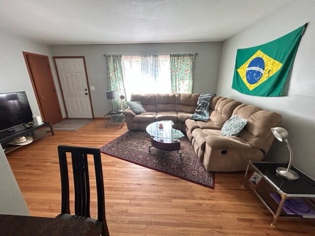 7215 18th Ave S in Minneapolis, MN - Building Photo